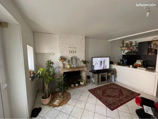 Maison a loué Le Mans 52m2 avec 2 chambres avec cour