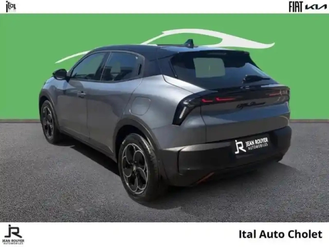 Alfa Romeo Junior elettrica 156ch techno — photo 7
