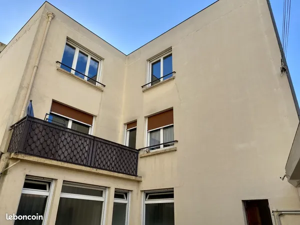 Immeuble 275 m²