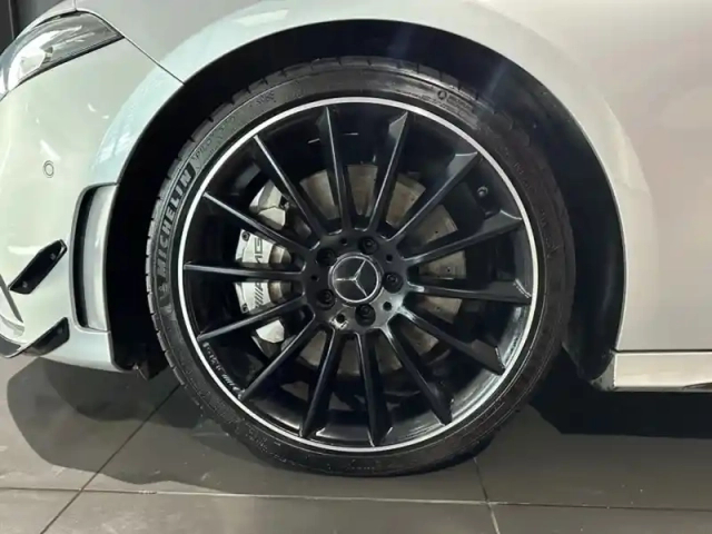 Mercedes Classe A amg a 35 4matic — photo 6