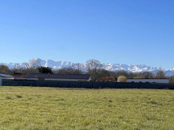Terrain 1653 m²