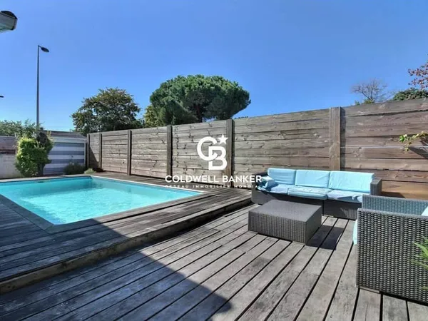 Maison 5 pièces 135 m²