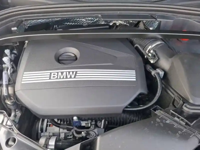 Bmw X1 sdrive 18i 136ch dkg7 — photo 13