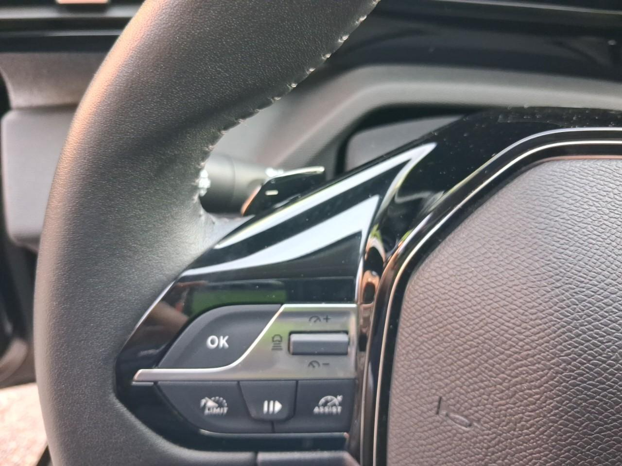 Peugeot 308 sw 1.5 bluehdi 130ch s&s allure eat8 — photo 12
