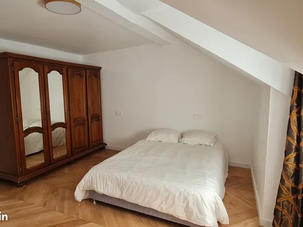 Chambre à Louer neuve avec Cuisine et Salle de Bain à partager
