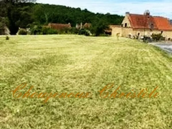 Terrain 1 200 m² Marcillac Saint Quentin