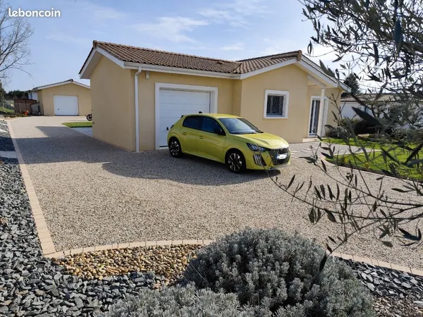 Maison climatisée + double garage avec DPE classé A