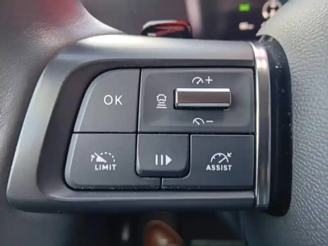 Citroën C4 puretech 130 s&amp;s eat8 — photo 21