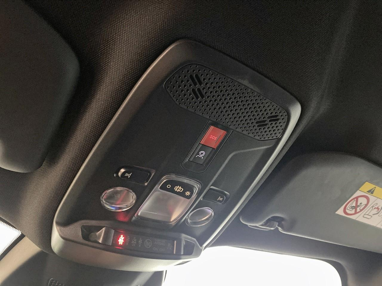Peugeot 2008 hybrid 145 ch e-dcs6 allure — photo 19