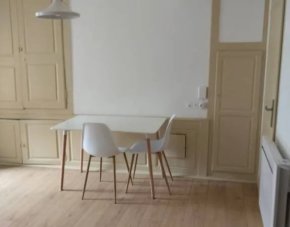 Studio 1 pièce 22 m²