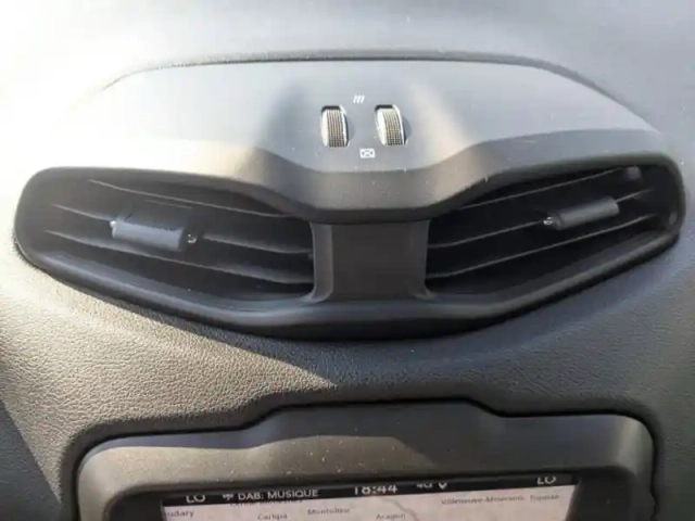 Jeep Renegade 1.3 gse t4 190ch 4xe brooklyn edition at6 my21 — photo 12