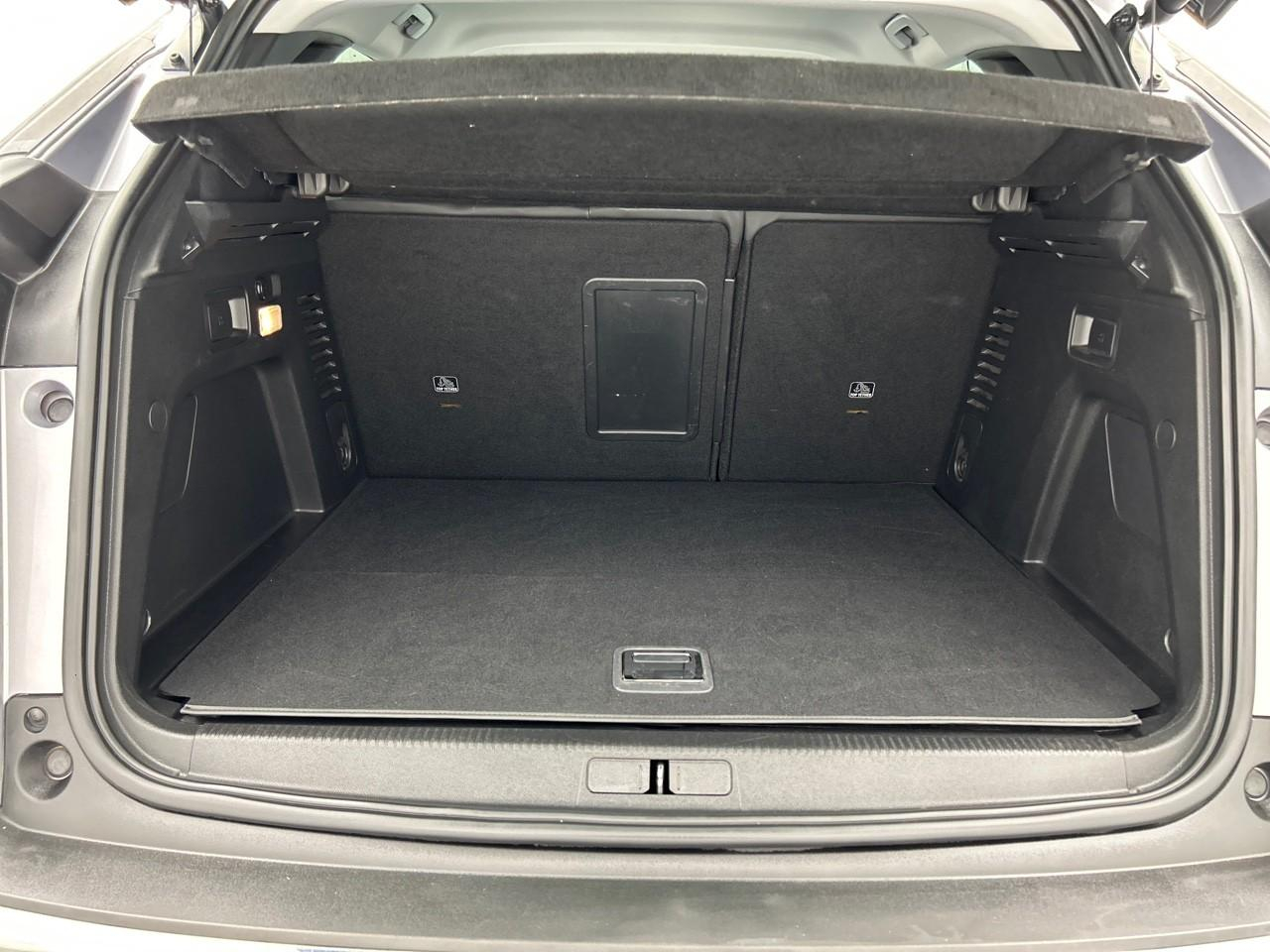 Peugeot 3008 hybrid 225 e-eat8 allure pack — photo 14