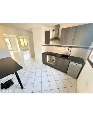 Appartement 3 pièces petite copropriété au calme
