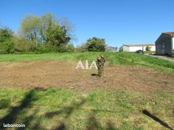 Terrain 1100 m² Bernac