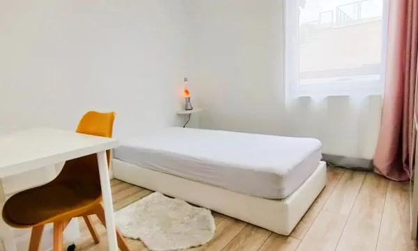 colocation filles 76m² à créteil lac - 3 chambres