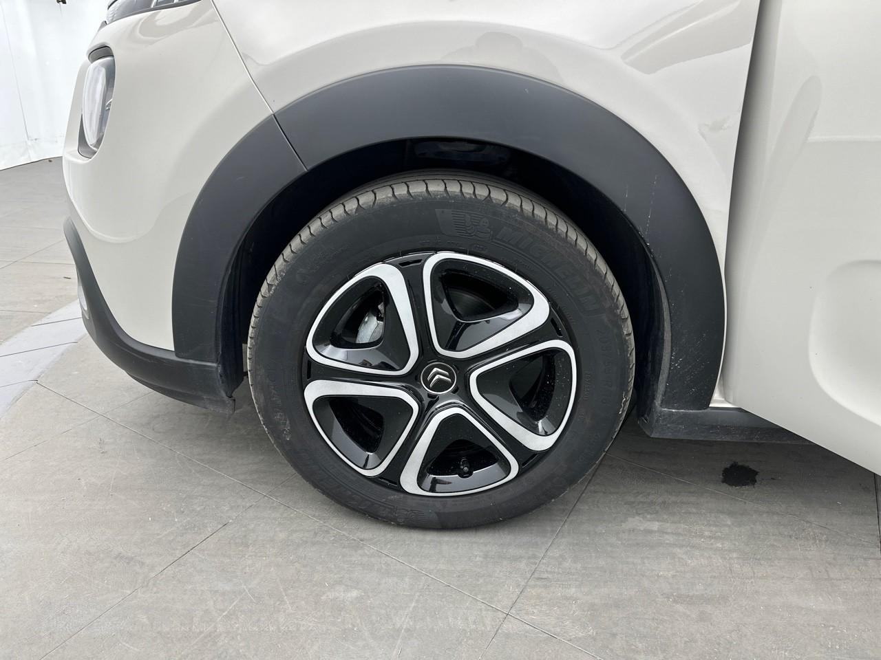 Citroën C3 puretech 83 ch bvm5 plus — photo 14