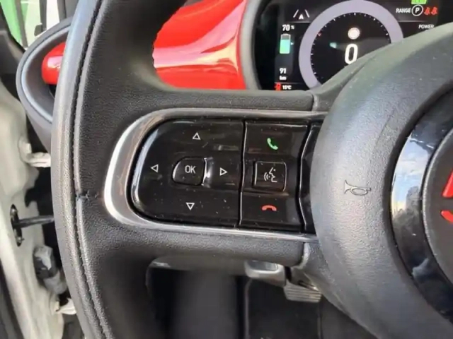 Fiat 500 e 95ch (red) my23 — photo 15