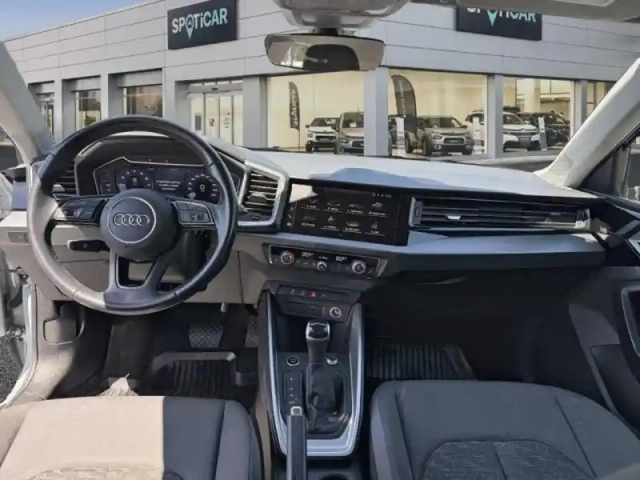Audi A1 allstreet 30 tfsi 110ch advanced s tronic 7 — photo 8
