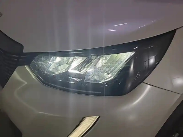 Peugeot 2008 puretech 130 s&amp;s eat8 — photo 16