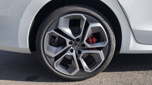 Skoda Octavia Combi 1.4 TSI PHEV iV 245 DSG6e - RS – 2021 – 89383 km – Hybride rechargeable – Boîte Automatique — photo 23