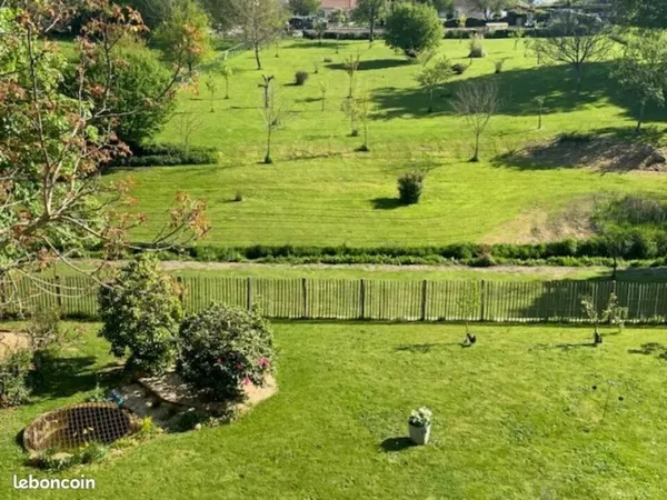 Maison 420 m²