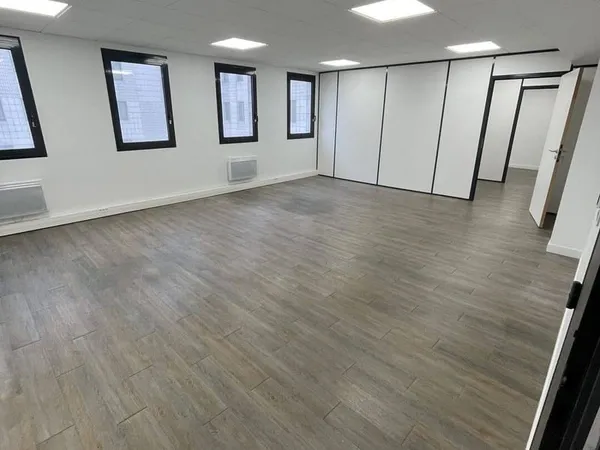 Bureaux 69 m²