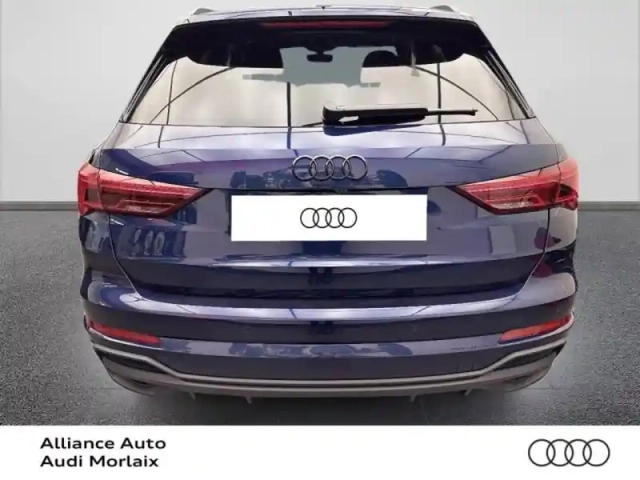 Audi Q3 35 tfsi 150ch s line plus s tronic 7 — photo 5