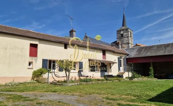 PROPRIETE DE CHARME AVEC POSSIBILITE DE GITES