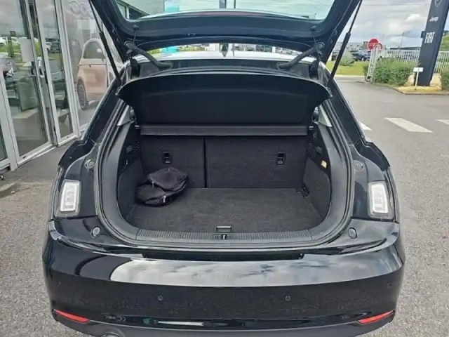 Audi A1 sportback 1.0 tfsi 95ch ultra midnight series s tronic 7 — photo 6