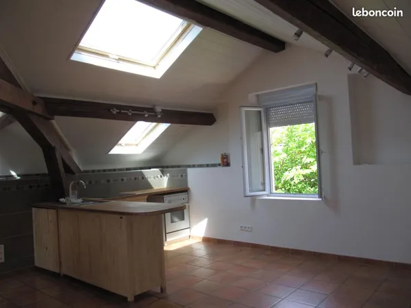 Moirans - Calme T3 - 60 m² 1er étage chauffage inclus dans charges
