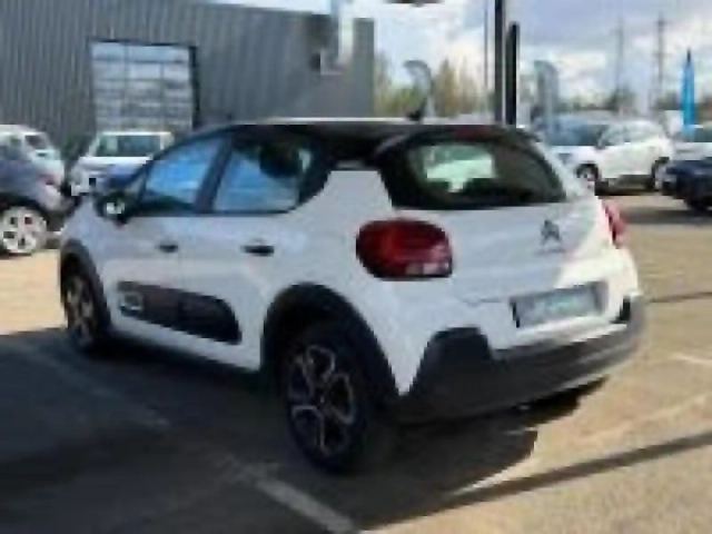 Citroën C3 1.5 bluehdi 100ch s&amp;s shine business e6.d — photo 6