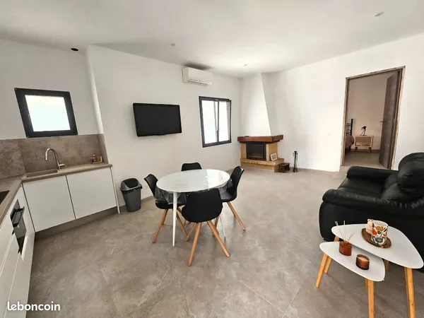 Appartement F2 meublé standing