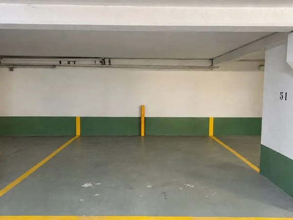 Garage et parking Location Antony 80€