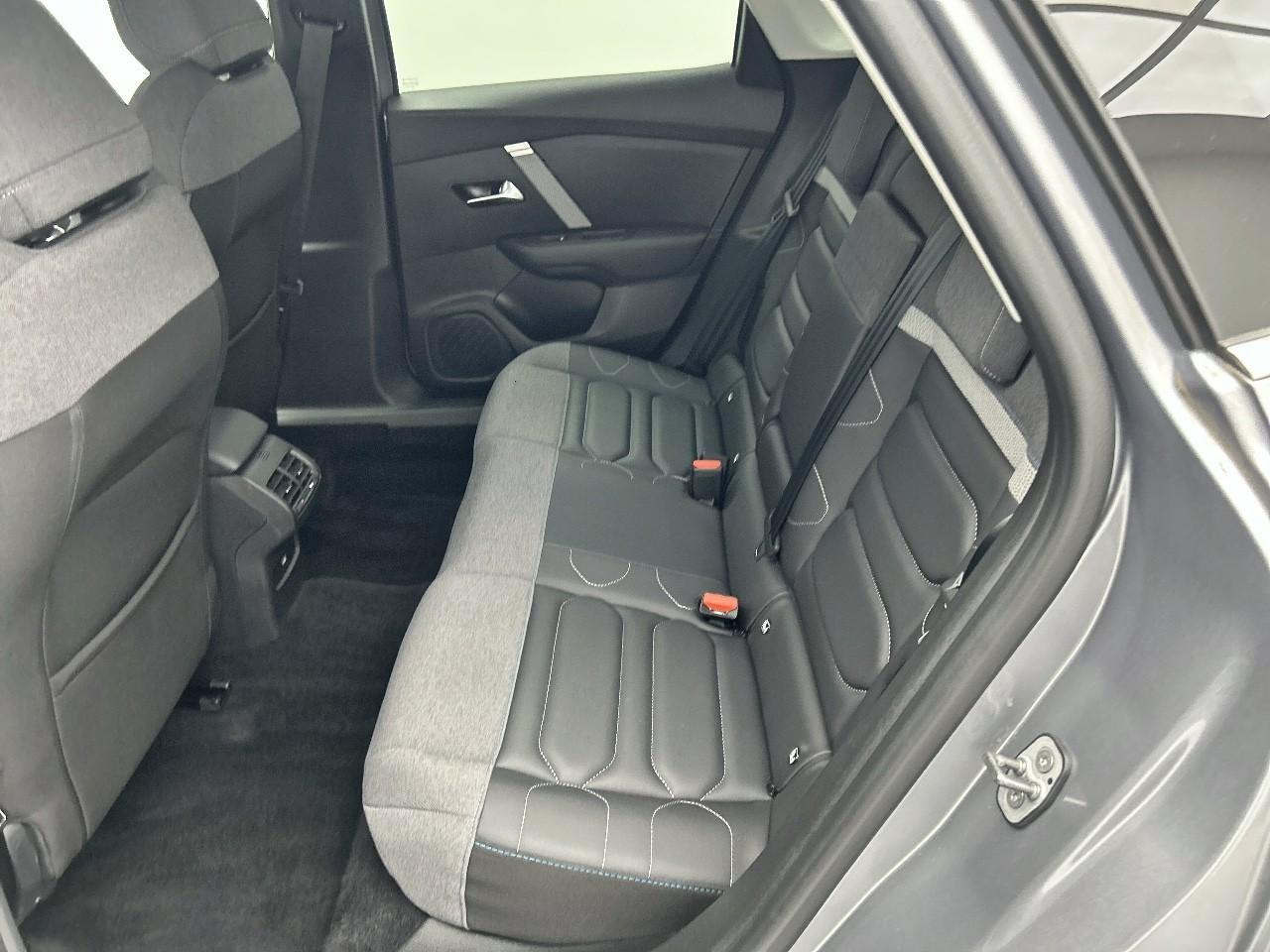 Citroën C4 X puretech 130 s&s eat8 shine — photo 13