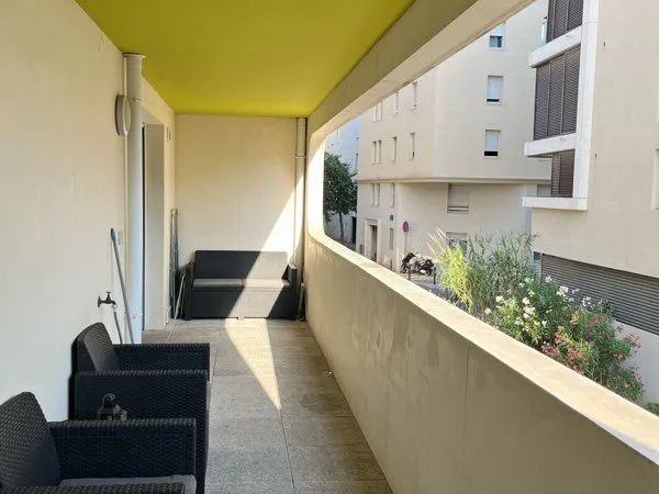 F2 Meublé avec Balcon - Proche Gare St-Roch