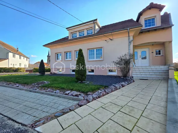 Maison 8 pièces 195 m²