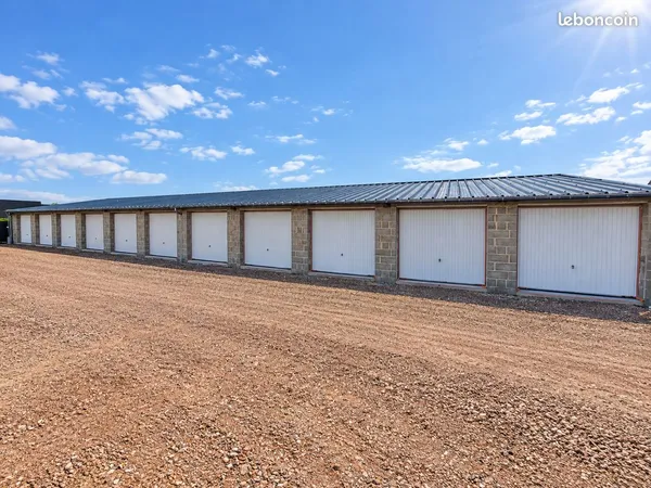 Parking/box 19 m² Carentan-les-Marais