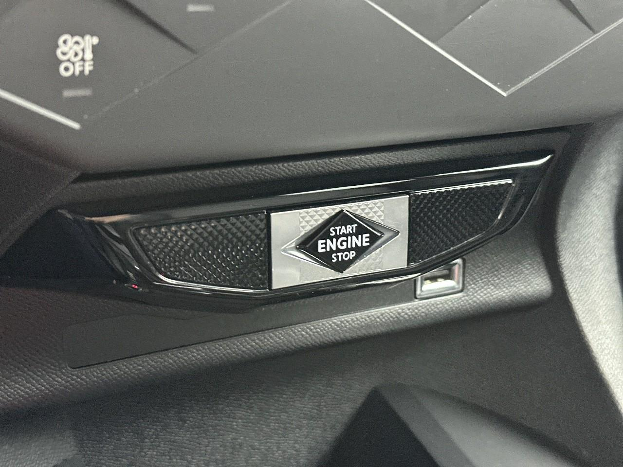 Ds Ds 3 crossback puretech 130 eat8 grand chic — photo 28