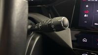 Peugeot 308 1.2 PureTech 130ch S&S Allure Pack — photo 24