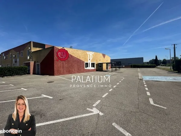 Local 280 m² Istres