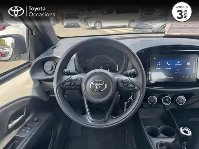 Toyota Aygo X 1.0 vvt-i 72ch dynamic my24 — photo 9