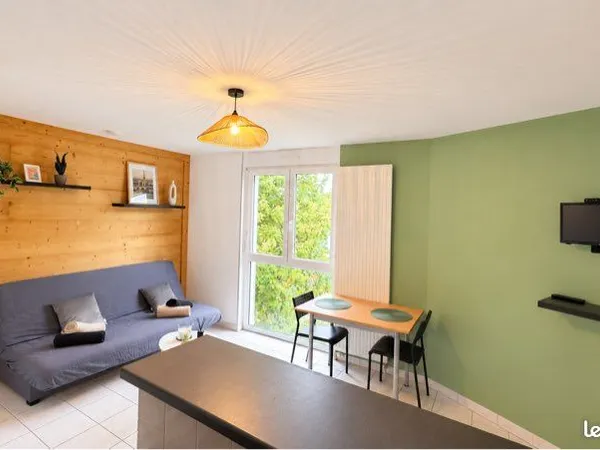 Studio meublé