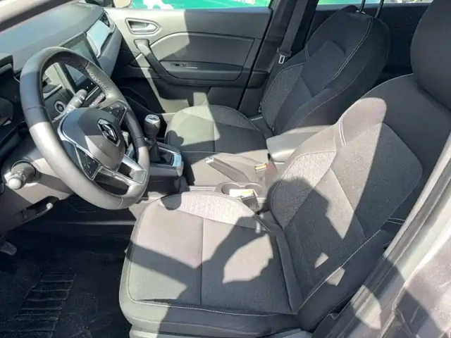 Renault Captur tce 90 — photo 4