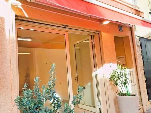 PALAVAS CENTRE LOCAL COMMERCIAL