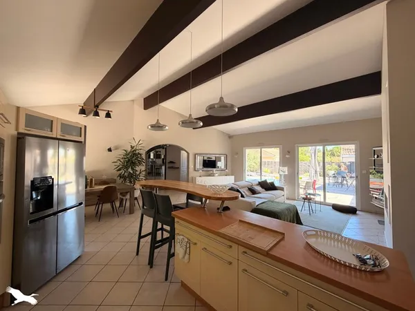 Maison 7 pièces 174 m²