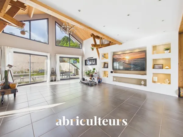 Vends maison ancienne - 182 m² - 6 pièces, 4 chambres - Précy-sur-Marne 77410