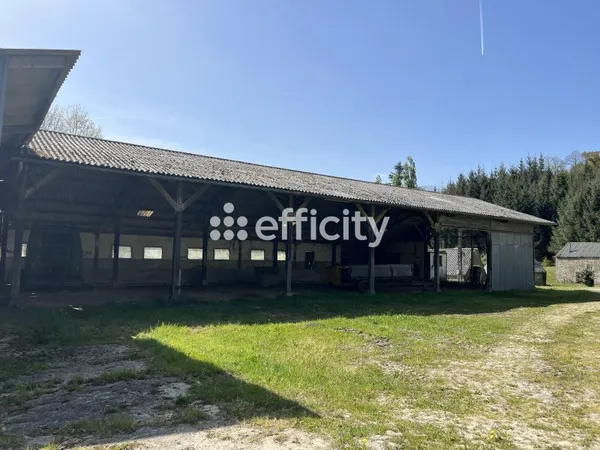 Terrain 2814 m²
