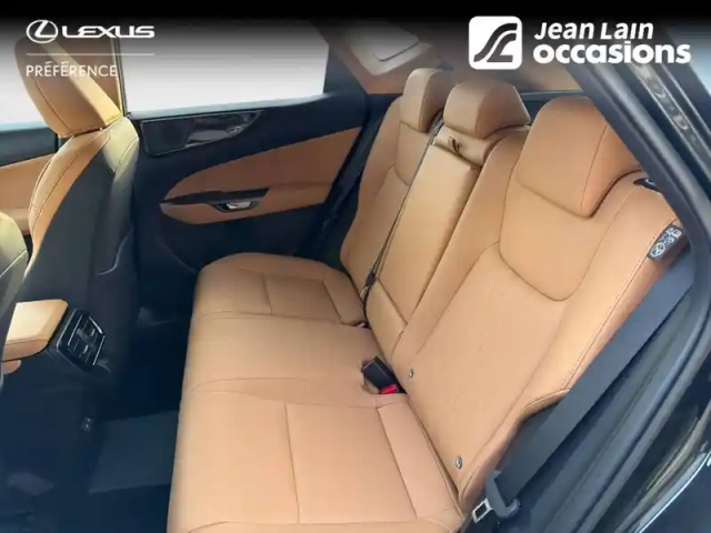 Lexus Nx 450h+ 4wd hybride rechargeable — photo 17