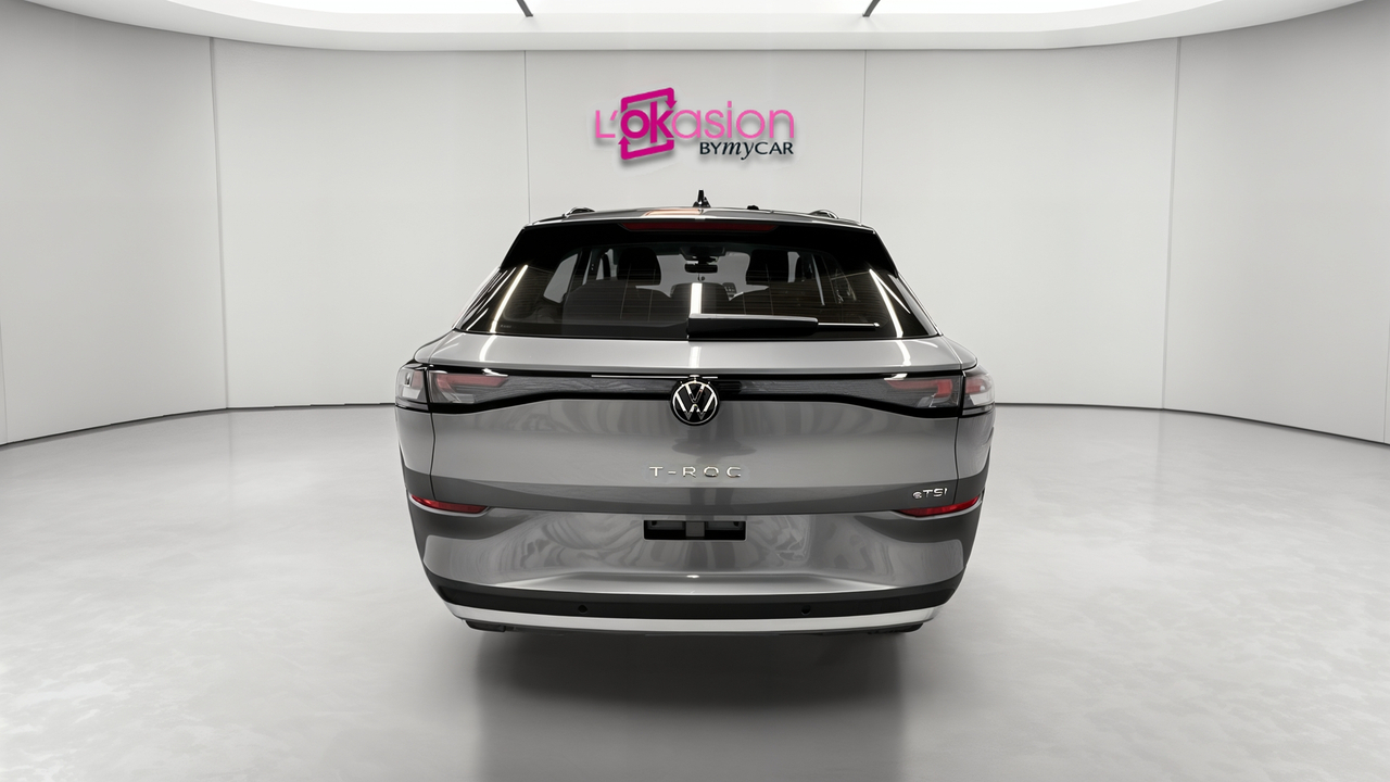 Volkswagen T-Roc 1.5 eTSI Hybrid 116 ch DSG7 — photo 4