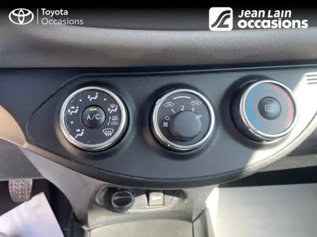 Toyota Yaris 110 vvt-i — photo 14